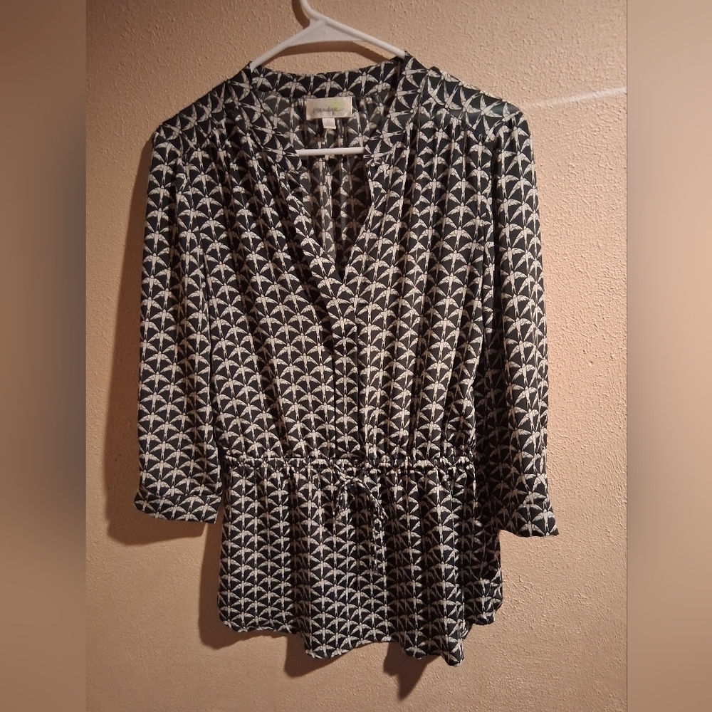 Porridge Bird Patterened Satin 3/4 Sleeve Tie Waist Blouse XS